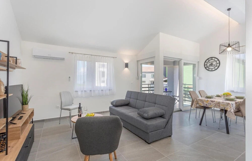 Nice Apartment in Vrbnik With Outdoor Swimming Pool, Wifi and 2 Bedrooms