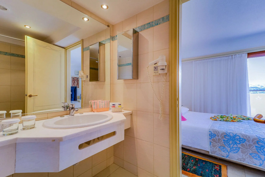 Creta Star Hotel