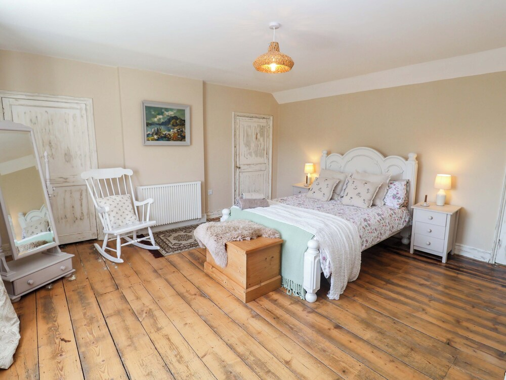 Beehive Cottage