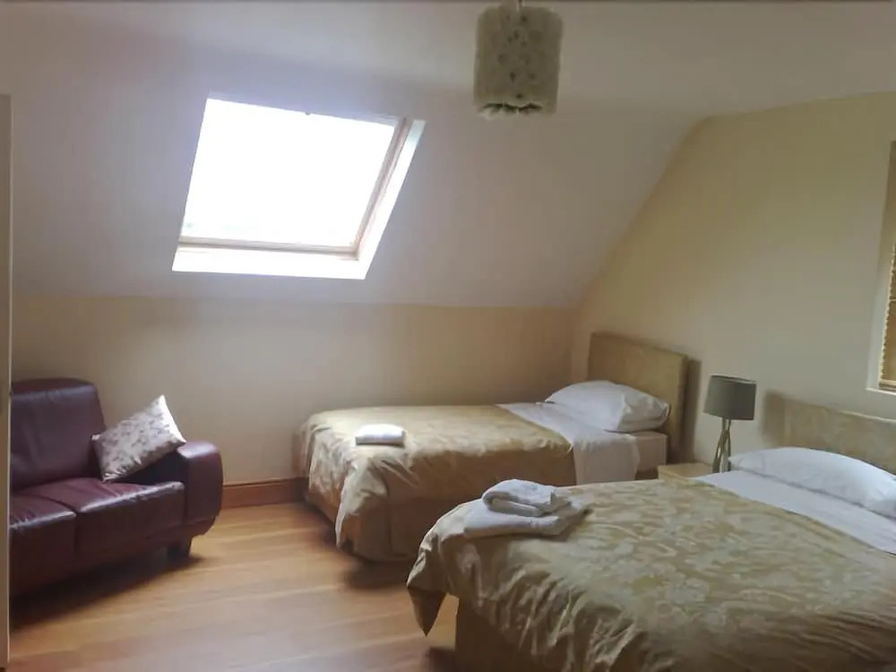 Coach House Suites