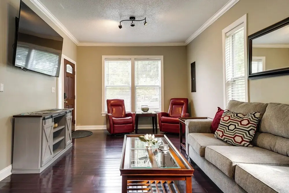 Downtown Wilmington Home: Walk to Cape Fear River!