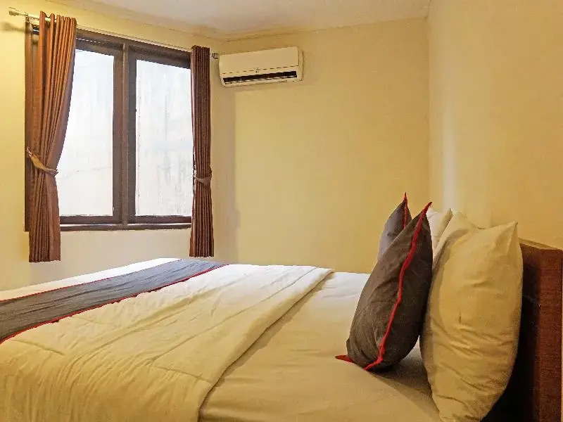 Super Oyo Collection O 91409 Hotel Fiducia Otista
