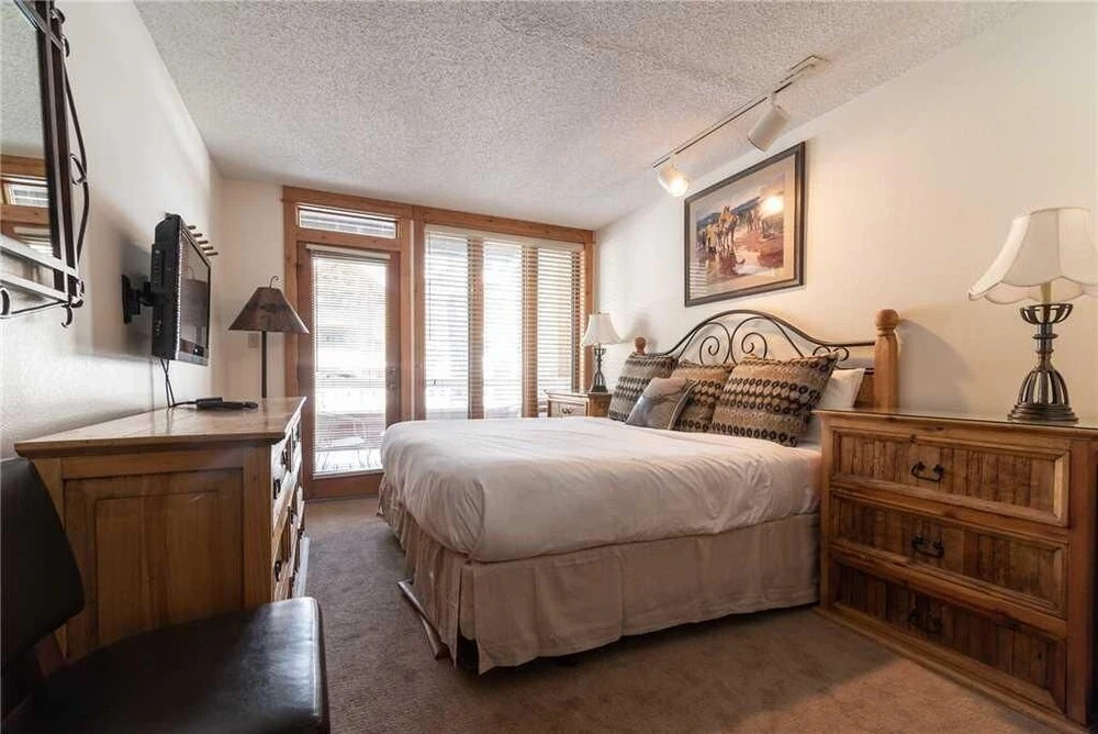 1112 Trappeur's Lodge, Trappeur's Crossing Apartment 4
