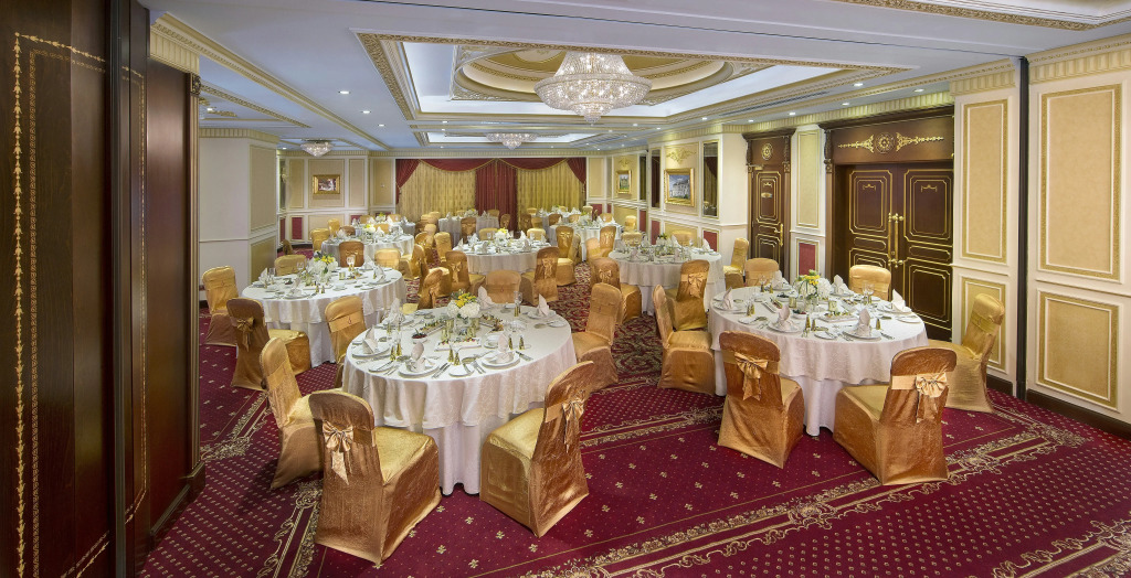 Royal Rose Hotel Abu Dhabi, Curio Collection by Hilton