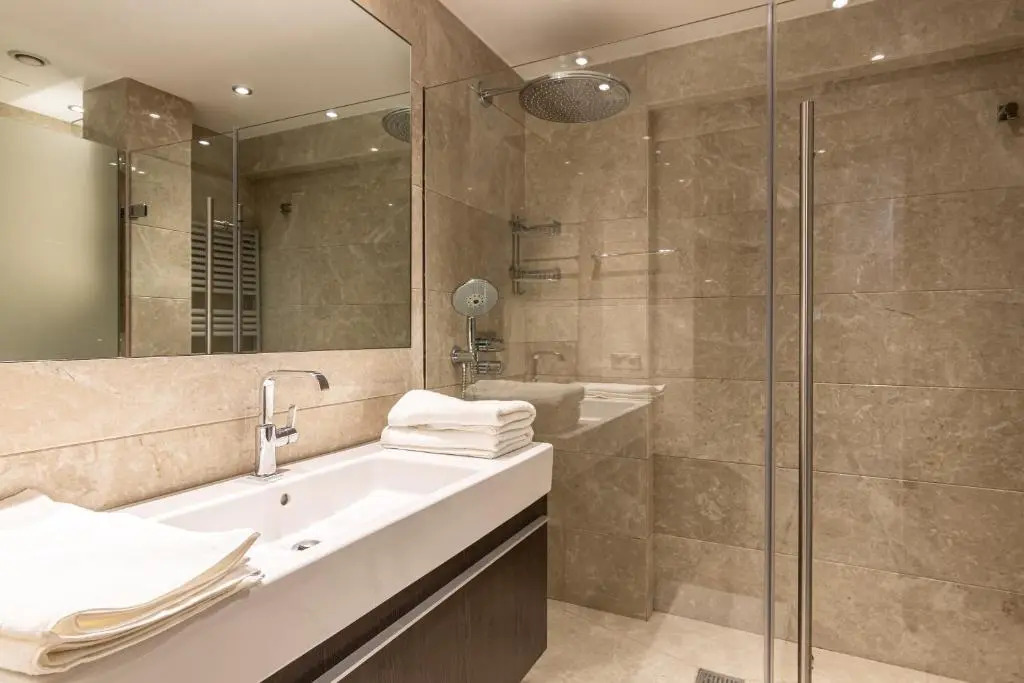 Deger 16 Residences
