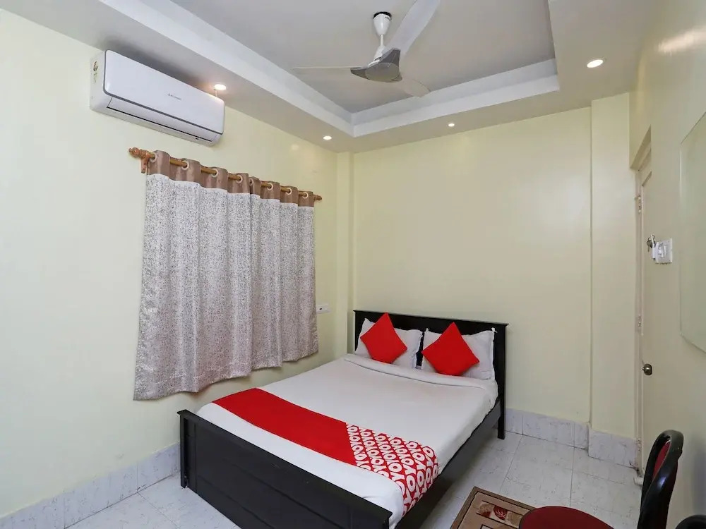 Oyo 16820 Ken Guest House