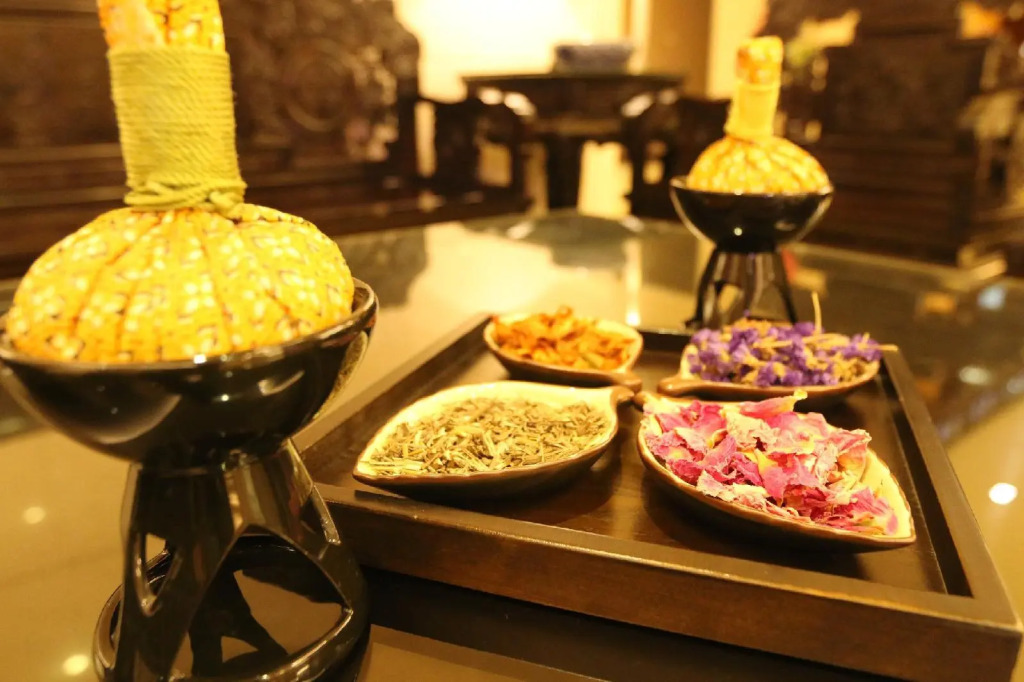 Kingdo Hotel