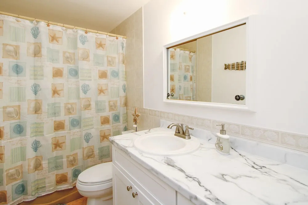 40 Epanow Rd Home