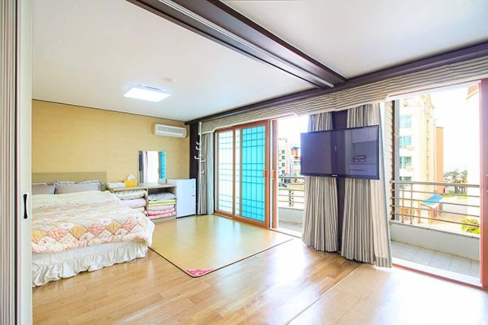 Yangyanghaemajigil Condominium
