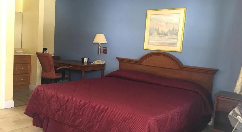 Maple leaf motel