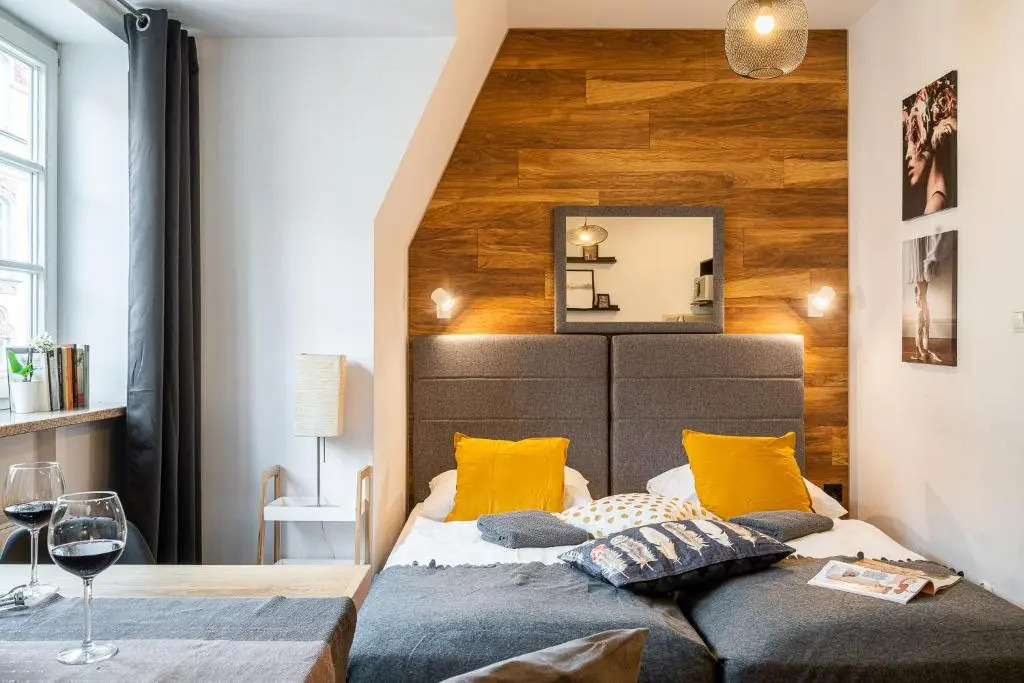 LeoApart Solny Square ApartHotel
