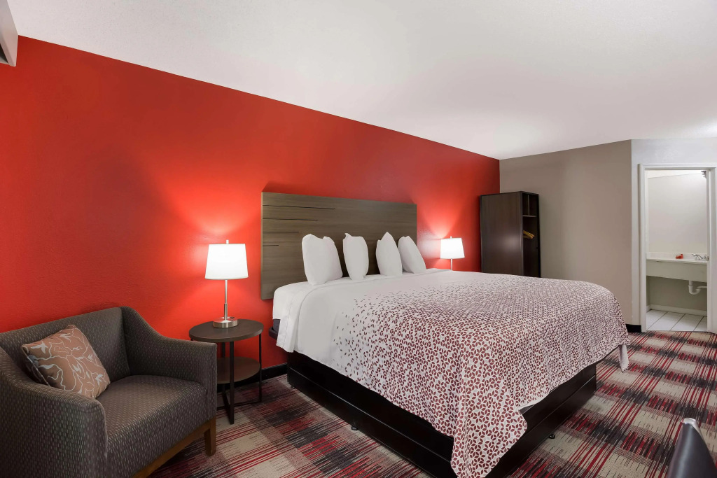 SureStay Hotel by Best Western Higginsville
