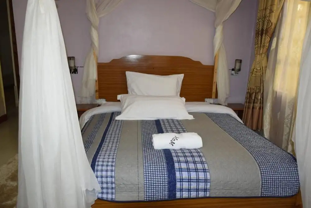 Yaris Guest House M&M
