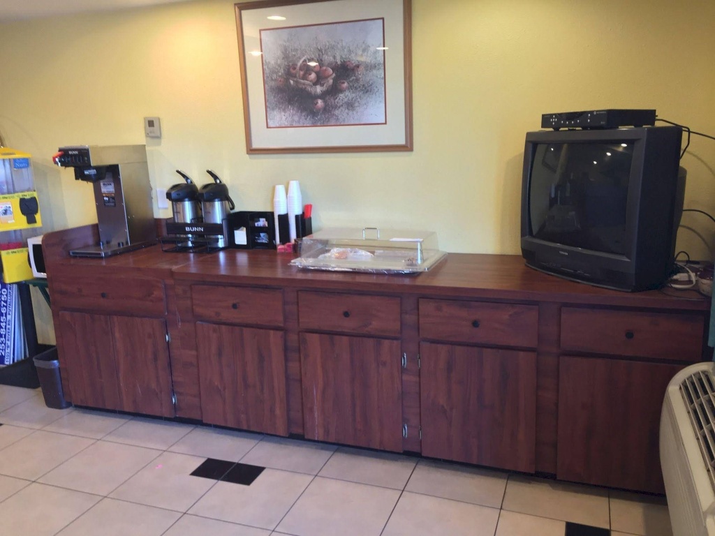 Basecamp Puyallup a Travelodge by Wyndham