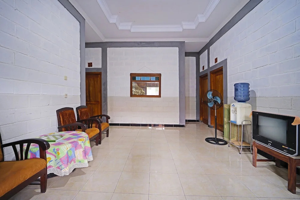 Hotel O Griya Estu Wening