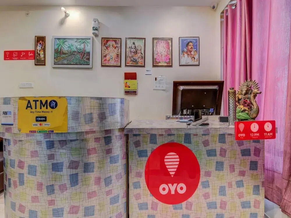 Hotel Comfort by OYO Rooms
