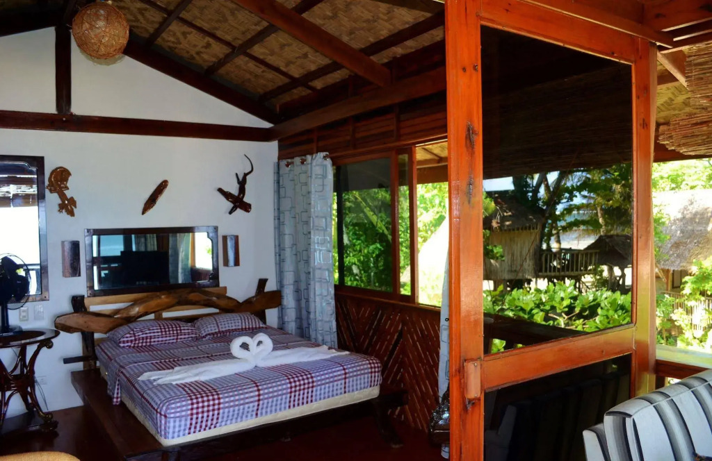 Patricks on the Beach Resort