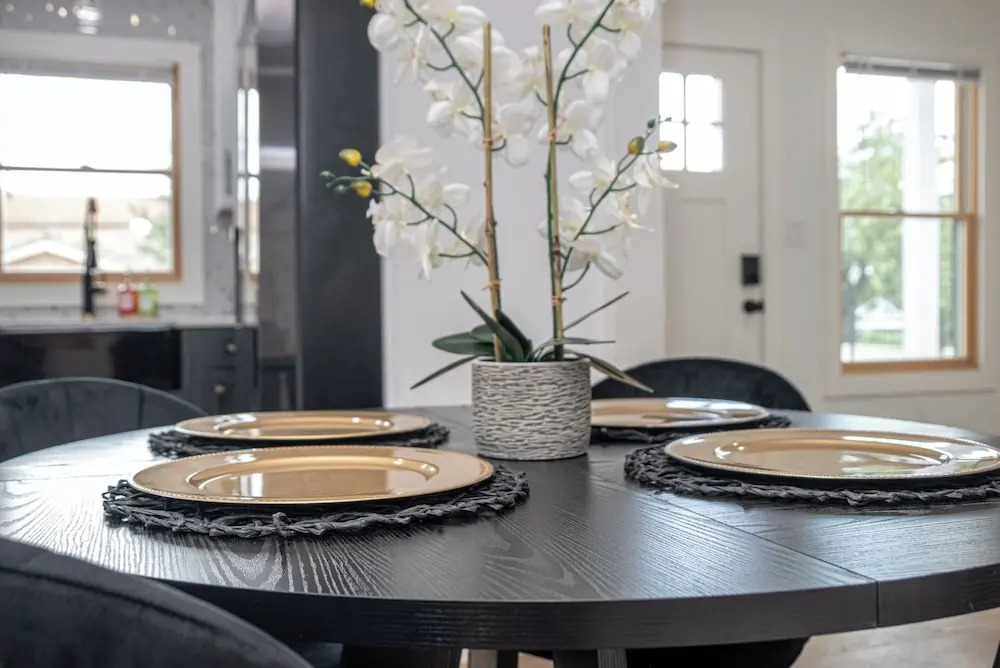 Stylish Stay With Unforgettable Downtown Views