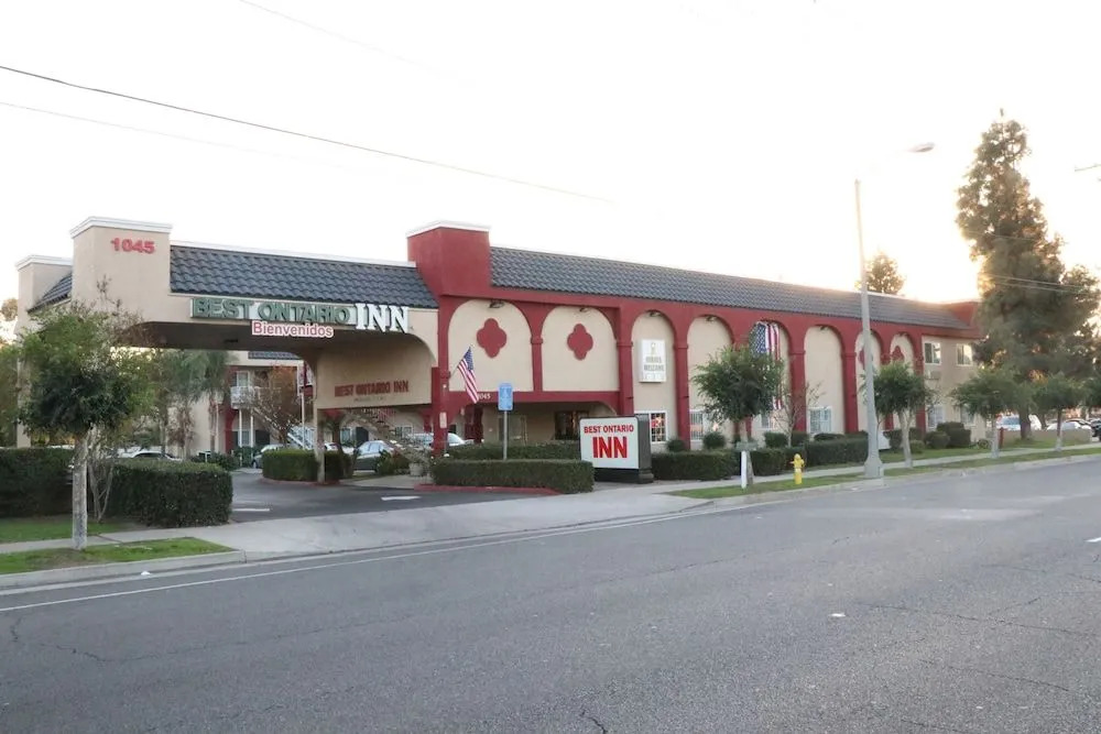 Best Ontario Inn