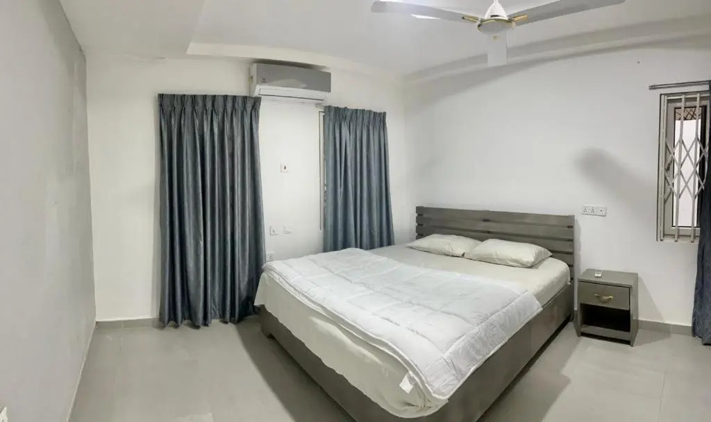 Private 3 Bedroom Home in Gated Community B's Guest House