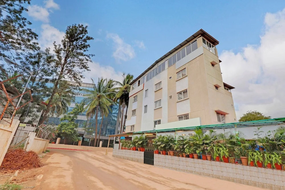 OYO 451 Goyal Residency