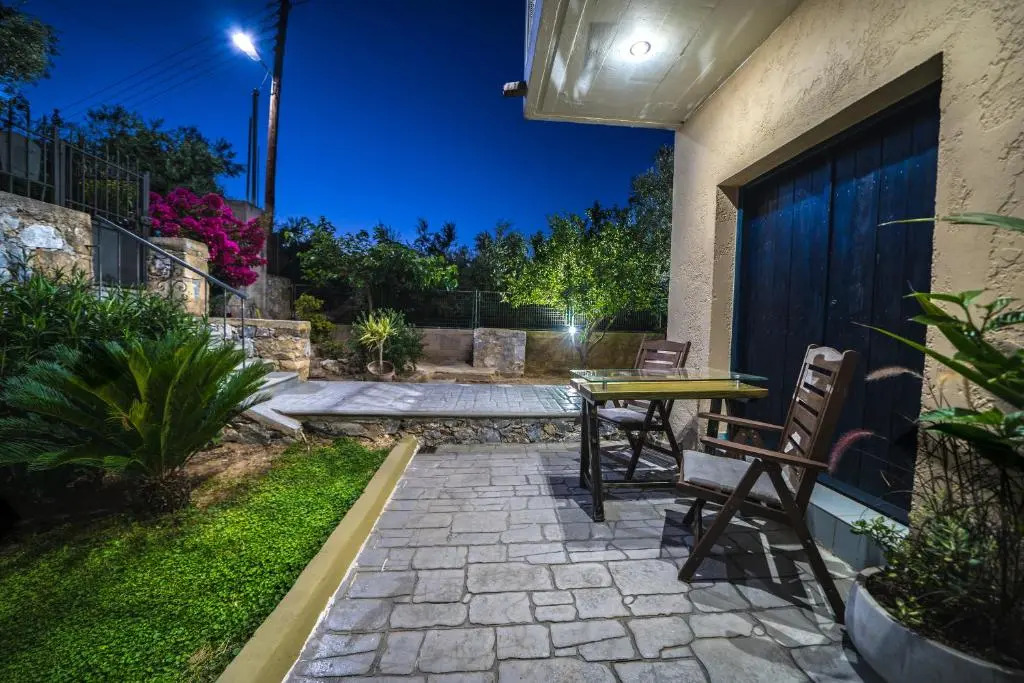 Petronila Luxury Villa with heated private pool