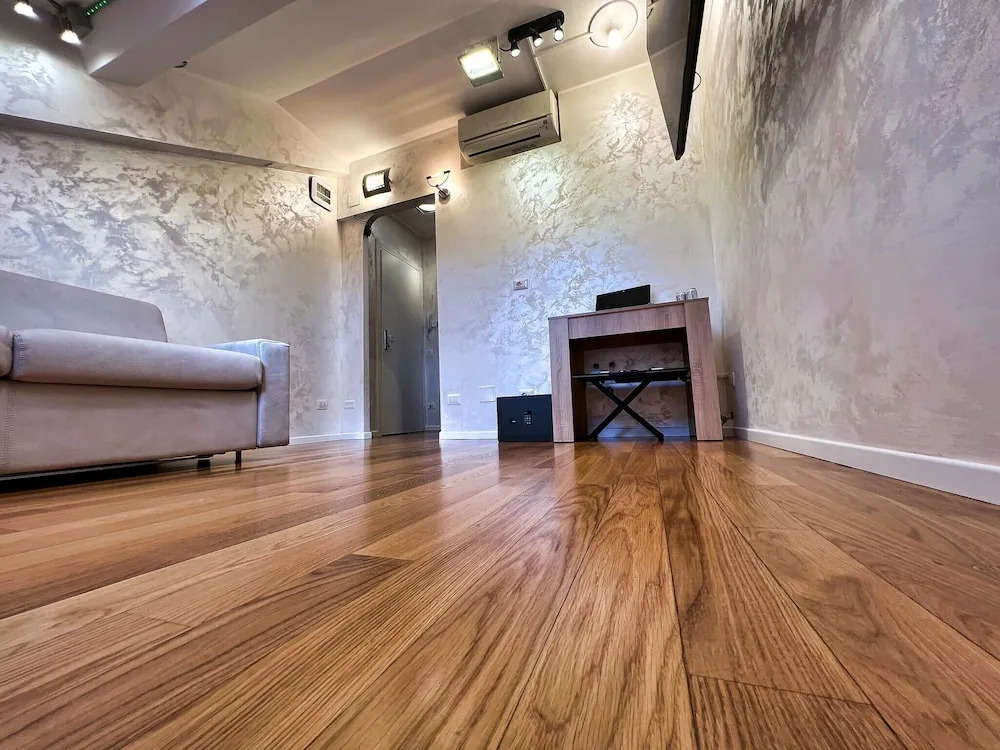 Milan City Center Apartment Eco-ChicSmart - Brera Garibaldi Zone 1 - The Tube