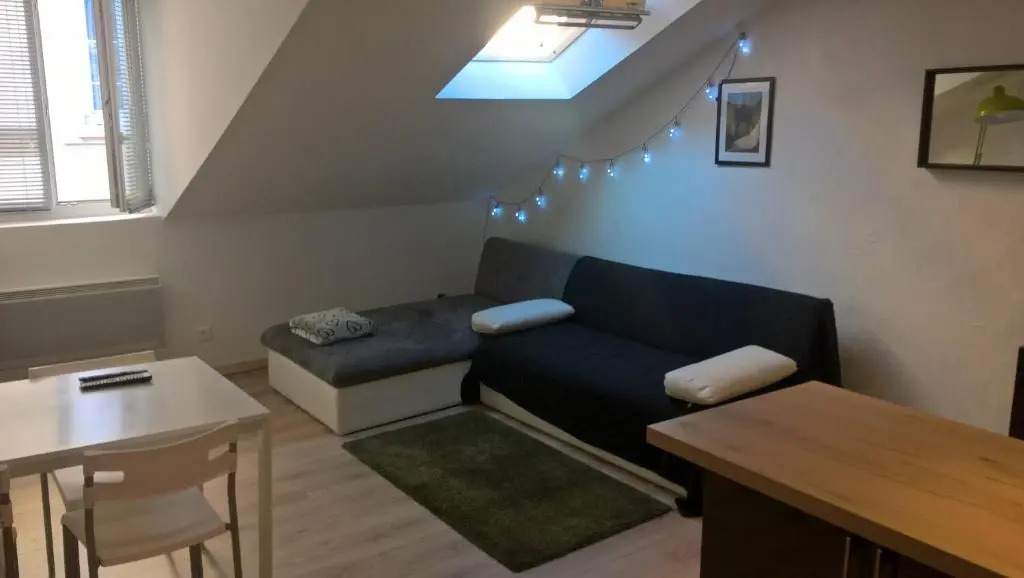 Rent4night Grenoble Europole