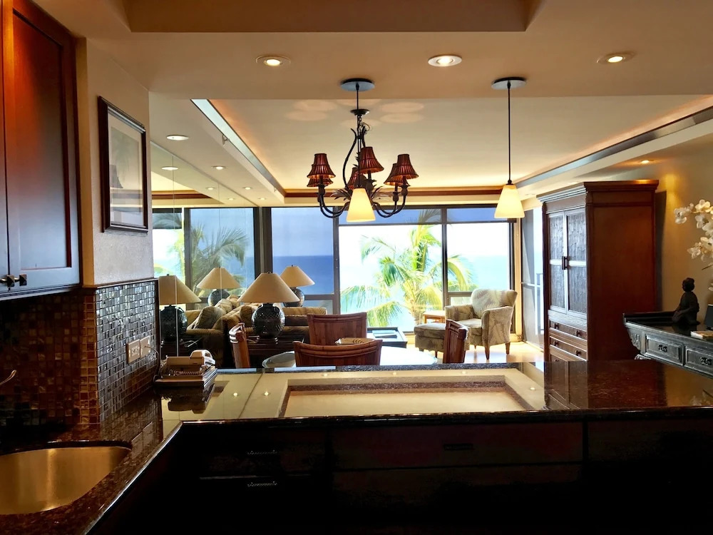 Mahana 608 1 Bedroom Condo