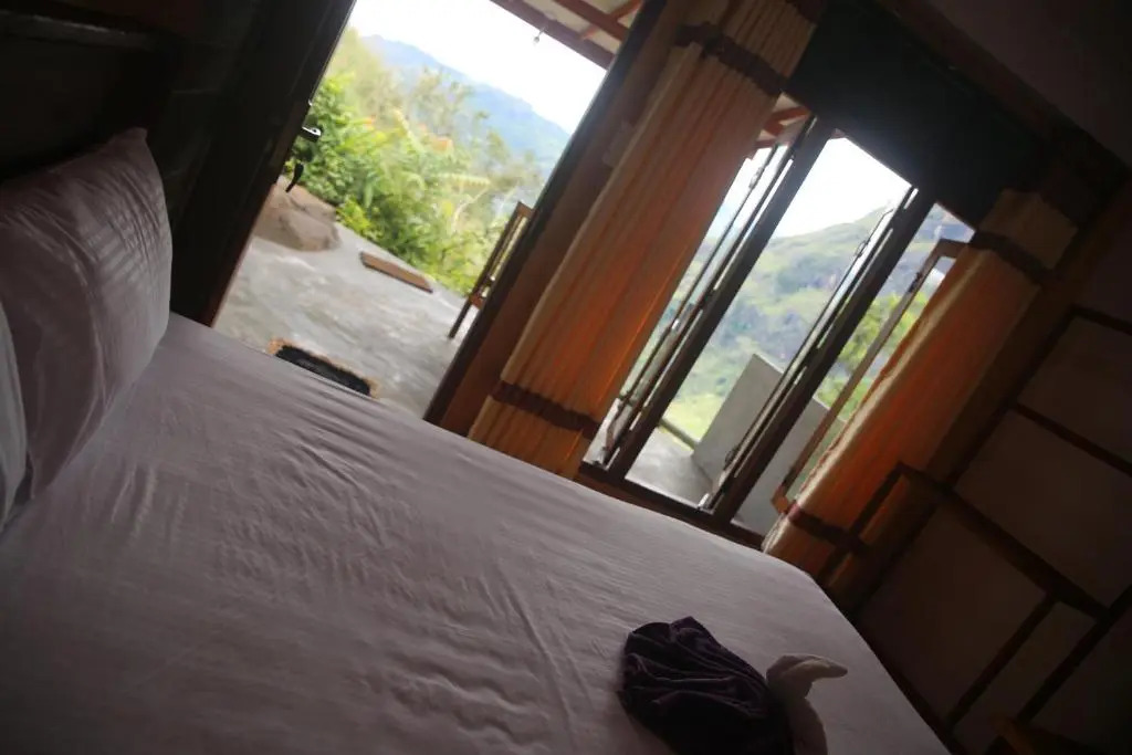 Mountain Range Cottage
