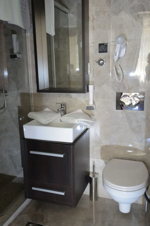 Hotel Astral