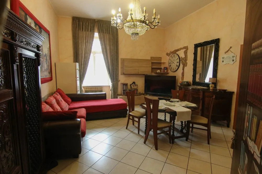 Antonica Home