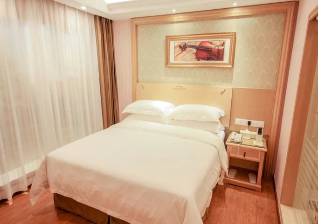 Vienna 3 Best Hotel Exhibition Center Chigang Road