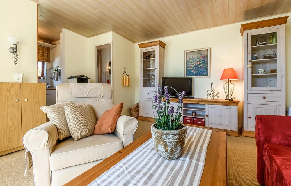1 Bedroom Gorgeous Home In Haffkrug