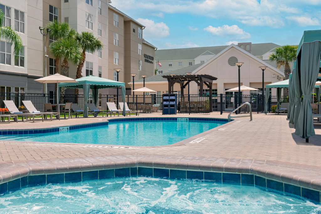 Homewood Suites by Hilton Orlando-Nearest to Universal Studios