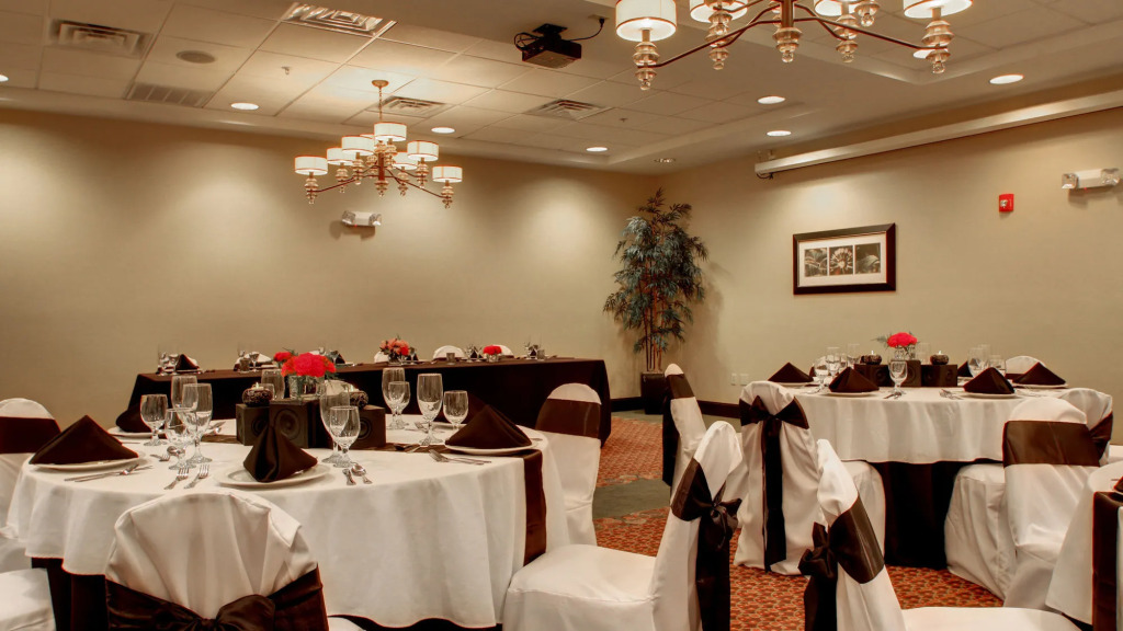 Holiday Inn Meridian E I 20/I 59 by IHG
