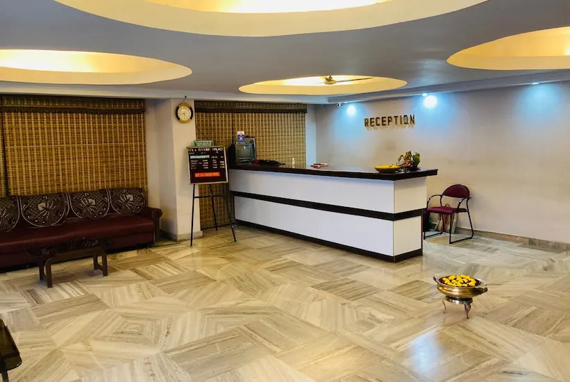 Hotel Rathna Palace