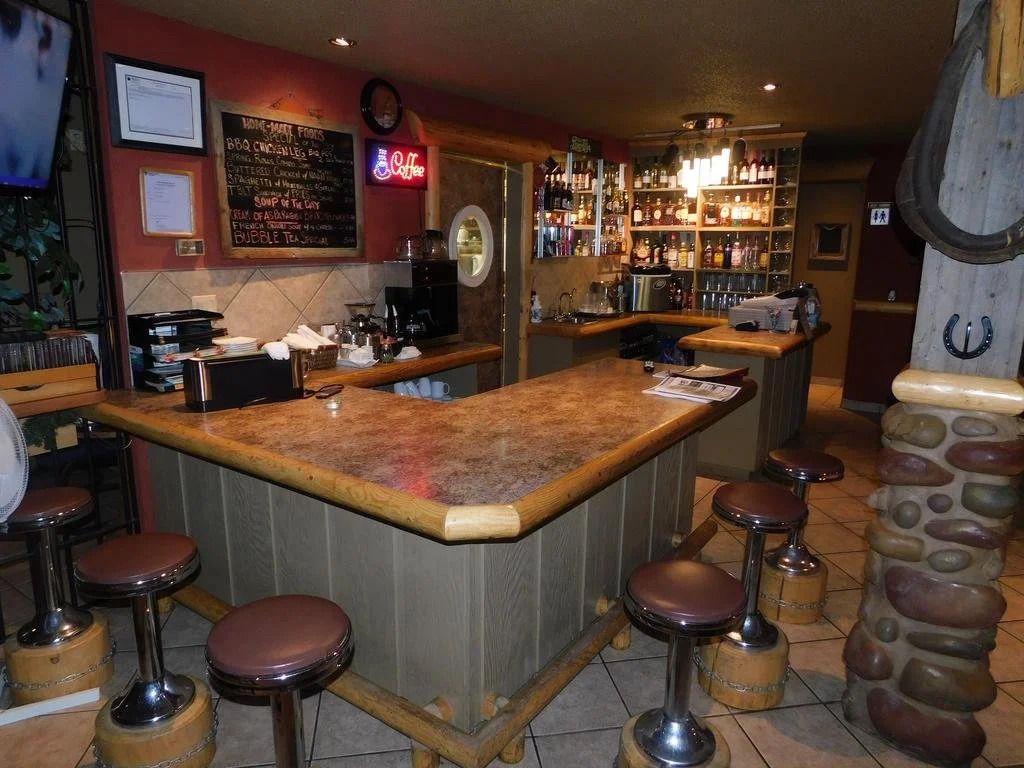 River Road Inn