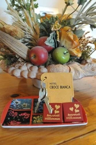 Hotel Croce Bianca