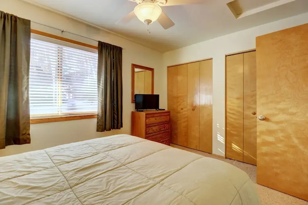 727b Meadow Creek 2 Bedroom Townhouse