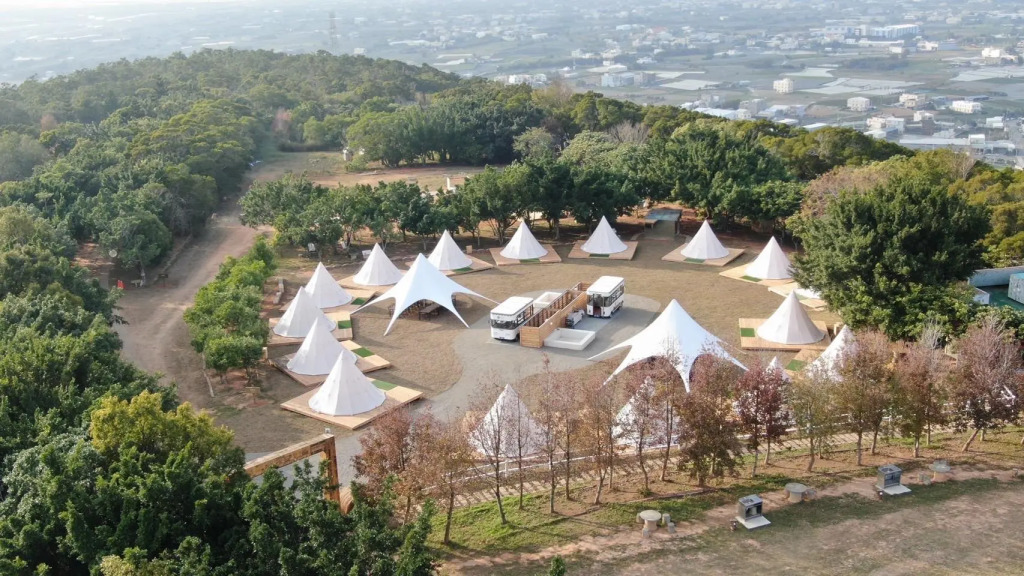 ALIVE Glamping Base