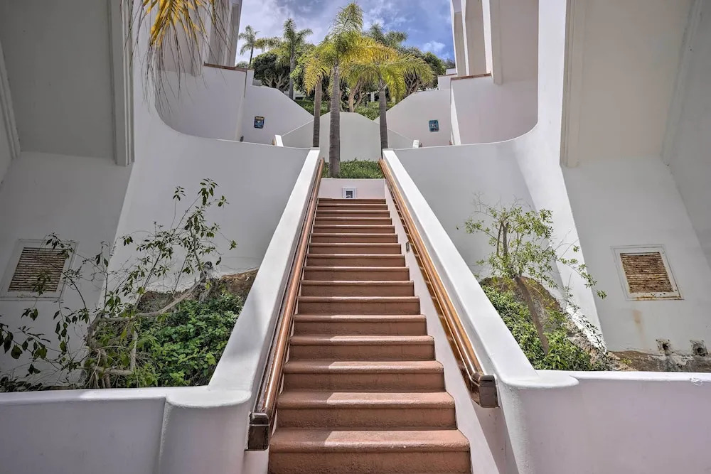 Quiet Avalon Getaway Villa w/ Ocean View & Balcony