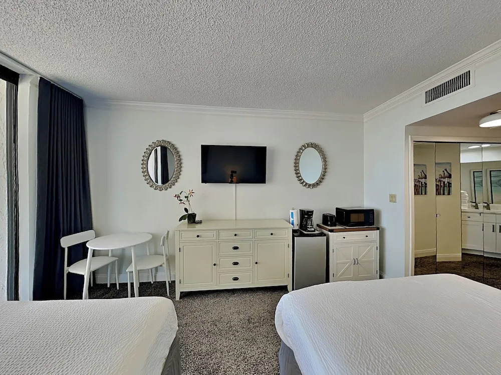 Surfside #612 & 612a