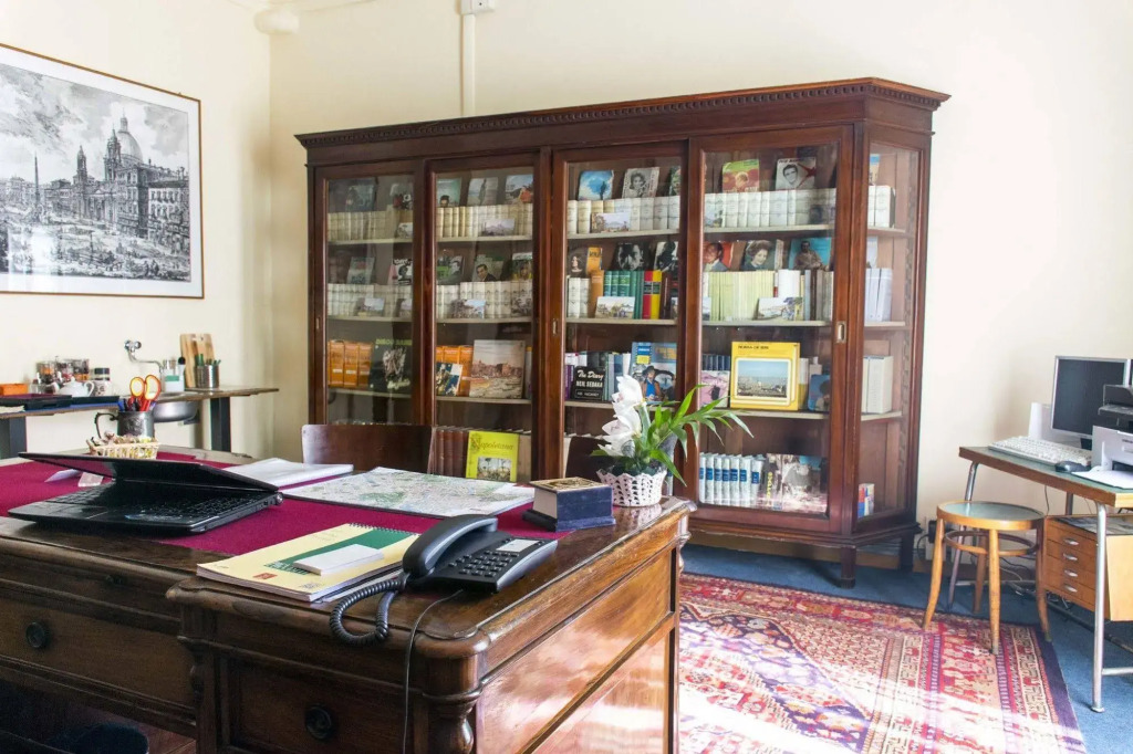 Rome Charming Suites