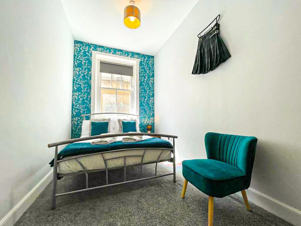 Stunning 2 Bed Apt Nr The Royal Mile & The Castle