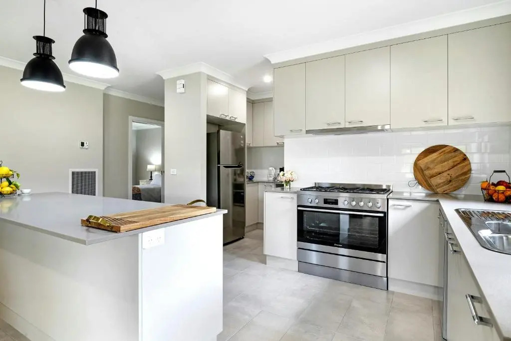 Kennedy House Euroa PERFECT FOR SHORT TERM STAYS