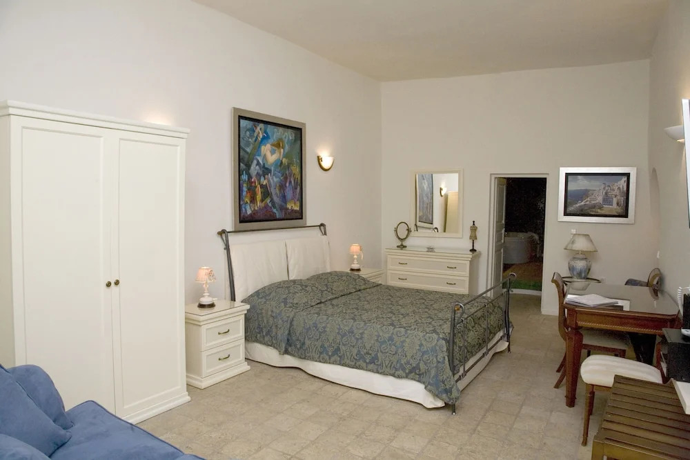 Asha Luxury Suites
