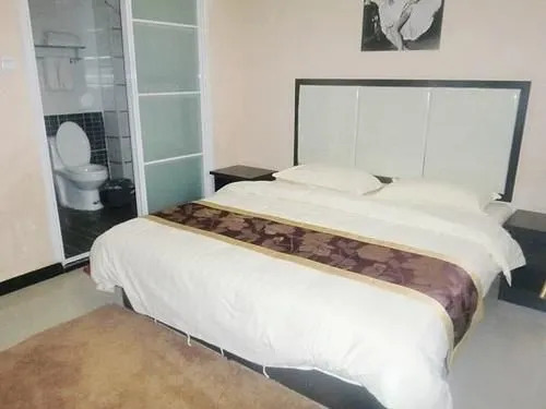 Golden Business Hotel