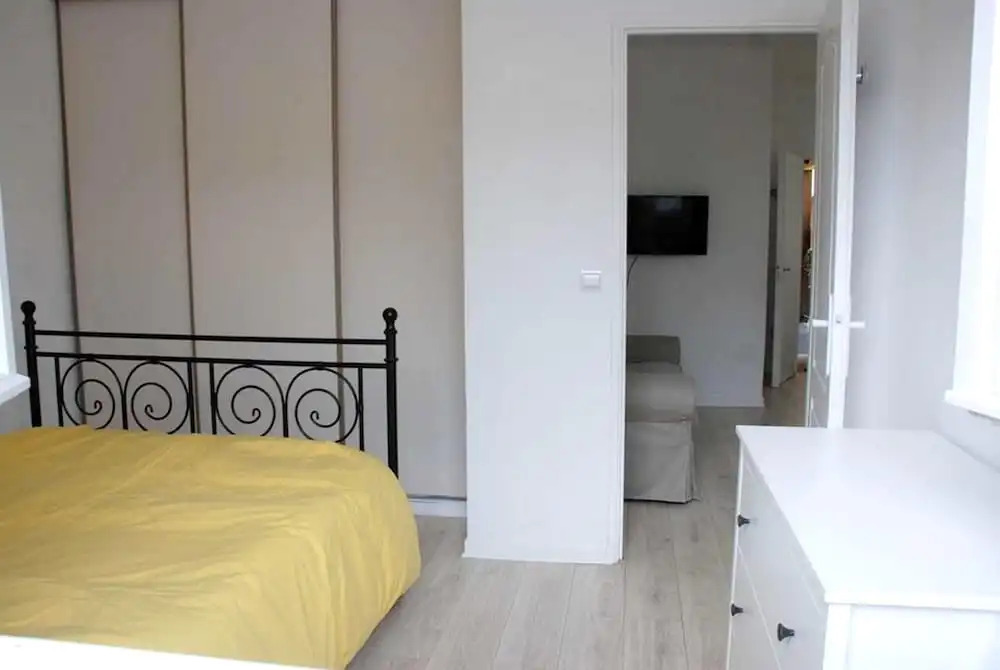 House With one Bedroom in Rosny-sous-bois, With Wonderful City View and Wifi
