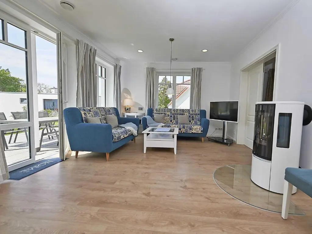 Haus "Strandlust" F408 über zwei Etagen mit Kamin, Terrasse, Garten